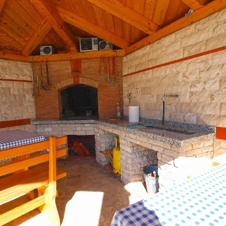 Fuer 8 Personen Ca 115 Qm In Pula, Istrien Istrische Riviera Apartment