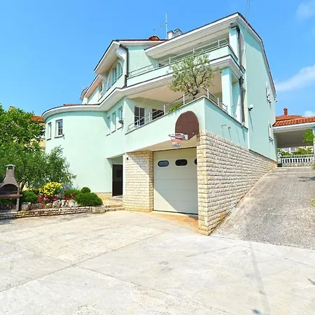 アパート Fuer 8 Personen Ca 115 Qm In Pula, Istrien Istrische Riviera